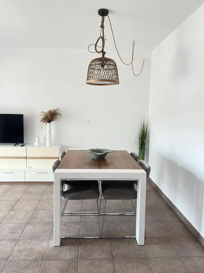 Toyo Golf Apartment Almeria